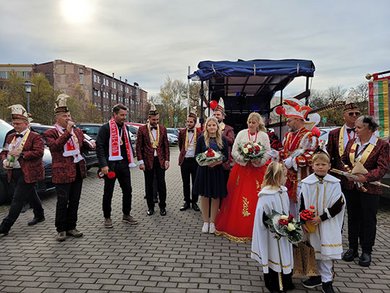 Stadtumzug mit Schlüsselübergabe an den RCC